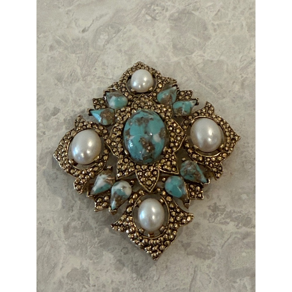 Vintage Sarah Coventry Gold Tone Faux Turquoise Pearl Maltese Cross Brooch Pin